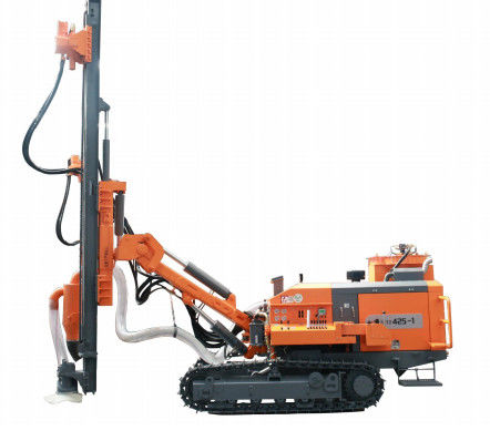 Red Borehole Drilling Machine 3500-5000N Water Well Drilling Rigs